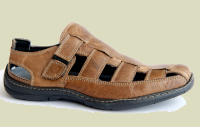Summer leather men and women shoes manufacturer, the best Italian leather shoes and made in Italy design to produce the Donianna shoes, classic and casual women shoes leather boots manufacturing distributors, leather classic and casual men shoes and a collection of men boots for wholesale shoe distributors in France, Germany, England, USA, Canada, China, Saudi Arabia, Mexico, Latin America... and the most important shoemaker market business to business industry